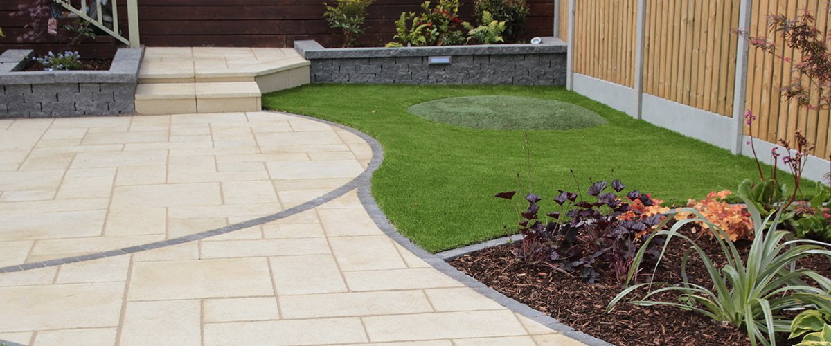 Garden Paving Installers For Nottingham